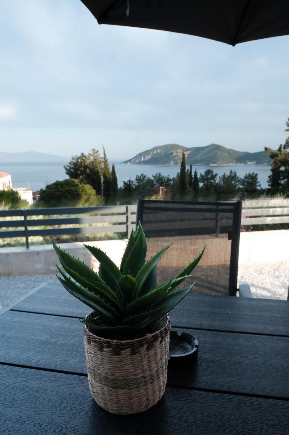 Aquarama Suites Nea Iraklitsa Exterior foto