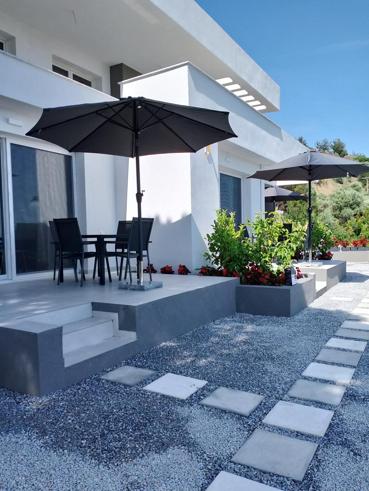 Aquarama Suites Nea Iraklitsa Exterior foto